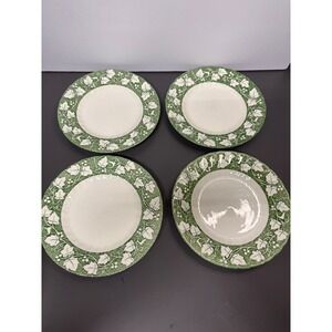 Churchill Staffordshire England Green Ivy Plates Set of 4 Scalloped 8 inch